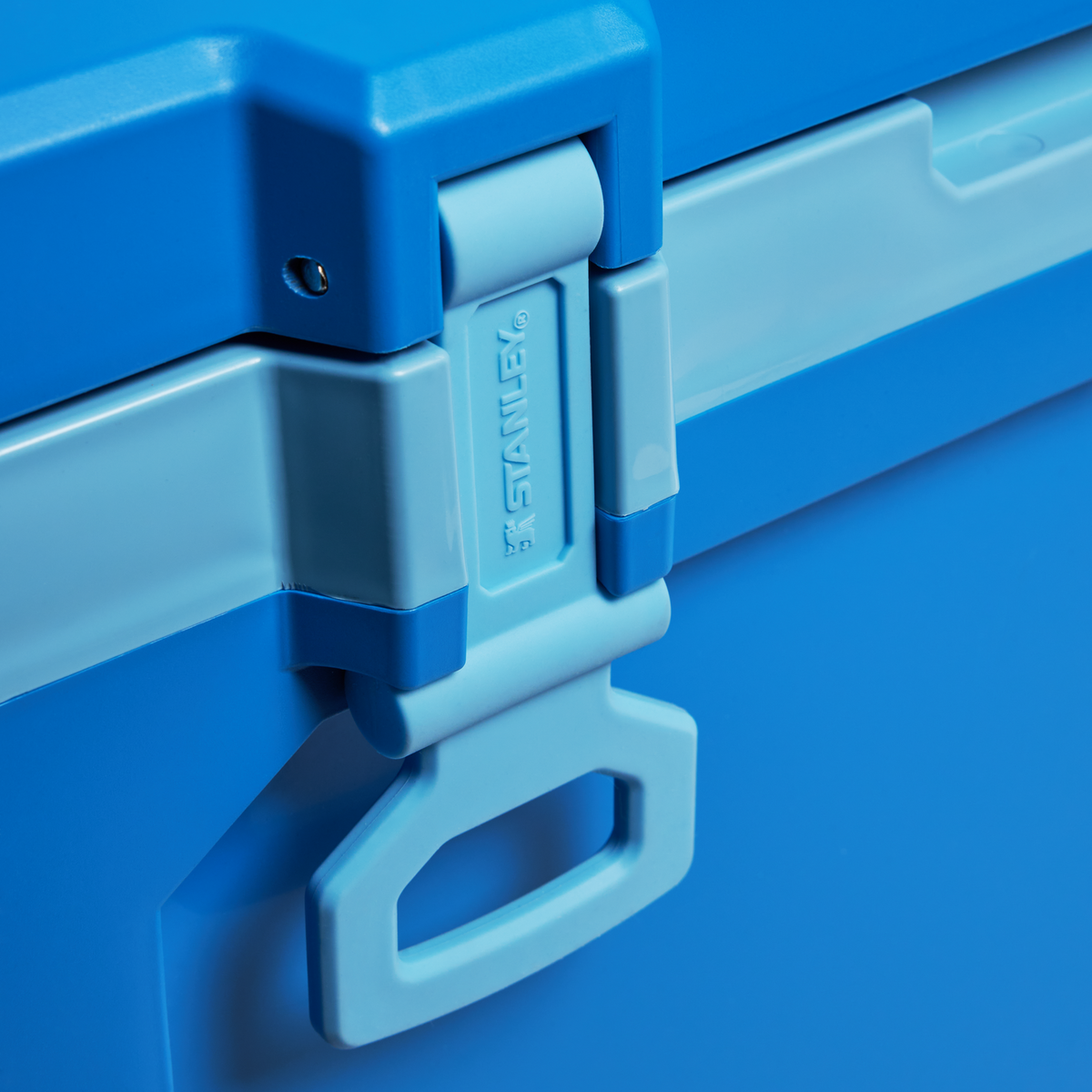 Adventure Cold For Days Outdoor Cooler | 50 QT (Warehouse Sale)